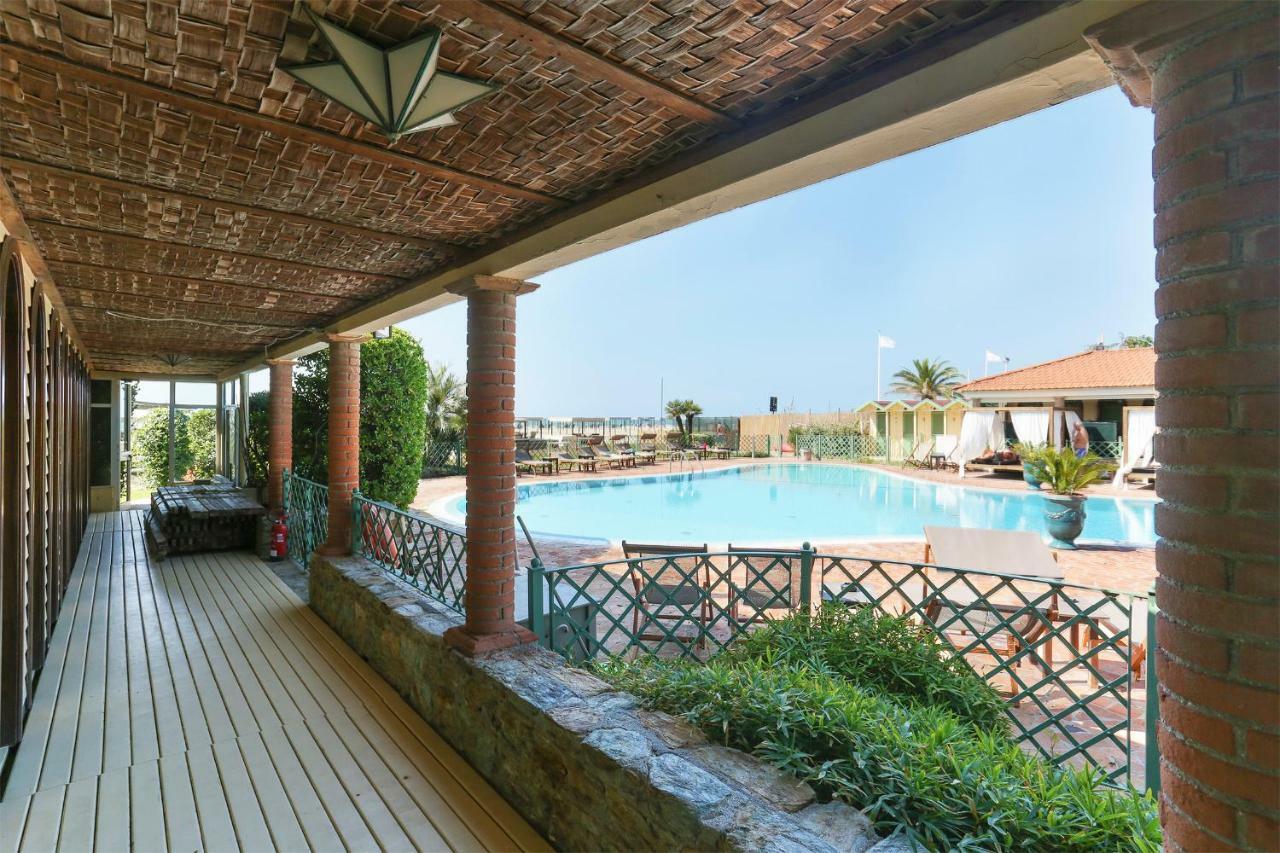 Soleado Beach House Pietrasanta Buitenkant foto